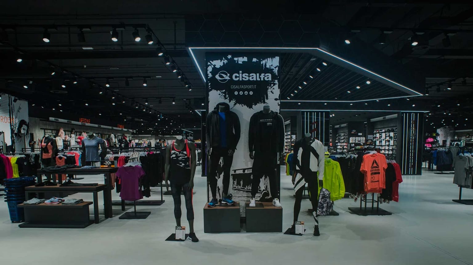 Immagine anteprima di Cisalfa & Under Armour
